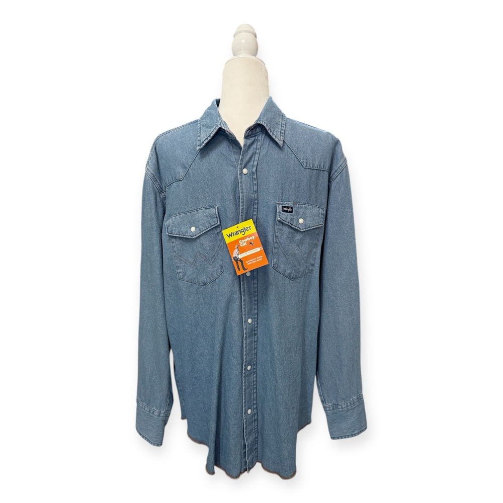 Wrangler Men's Cowboy Cut Western Denim Work Shirt NWT